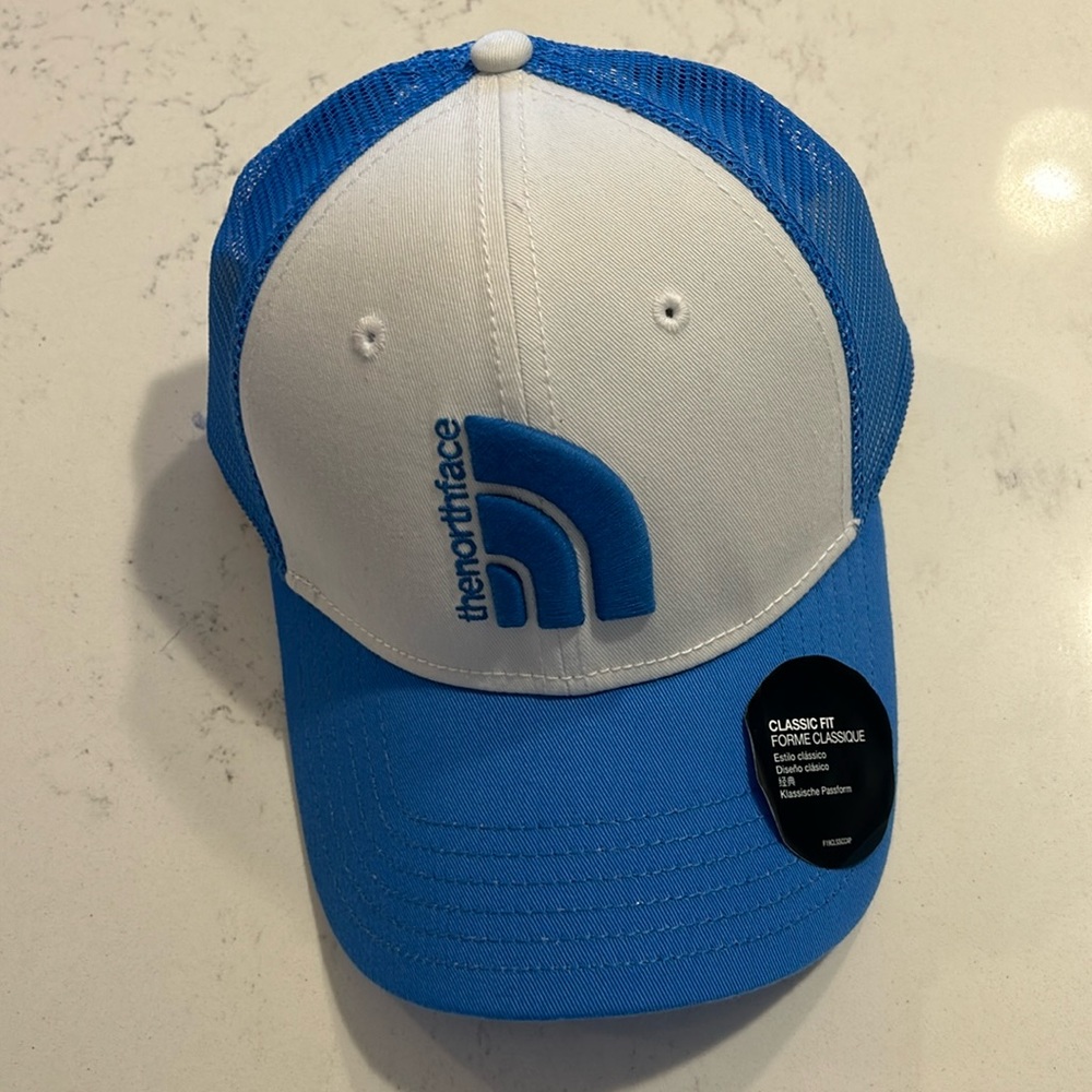 NWT THE NORTH FACE Mudder Trucker Hat  Blue